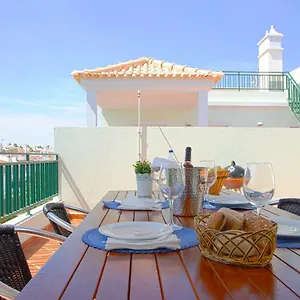 Penthouse Sun - Algarve Apartment